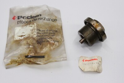 POCLAIN Ersatzteil Mutter Plug TQ1374.19 OVP
