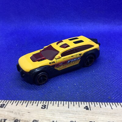 2012 Hot Wheels HW City Rescue Pursuit Fire Car - Yellow, 1:64 | eBay