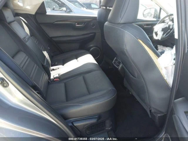 Medidor de velocímetro usado se adapta a: Lexus NX200T MPH 2016 sin equipamiento deportivo con navegación Foto 4 de 4