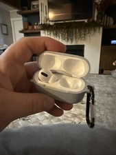 Used Gen 1 AirPod Pro Left Bud With Case For Parts Or Repair 