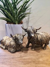 Pair Of Highland Cow Ornaments Bronze Effect Resin Hand Finished highland Coo