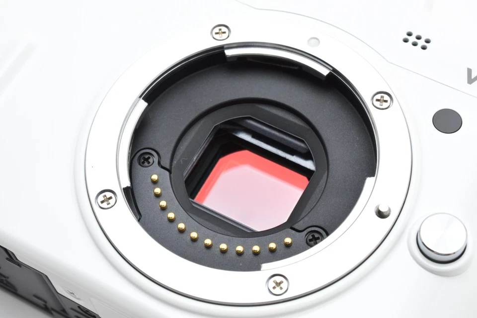 Nikon 1 V1 White Double Zoom Kit 10-30mm 30-110mm Lens Boxed From JAPAN 2551927 - Image 3 of 4