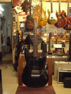 Fender MUSTANG (1978) (no250103)