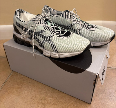 ASICS Women's Gel-Quantum 180 5 ~ Mint Tint / Black Size 9.5