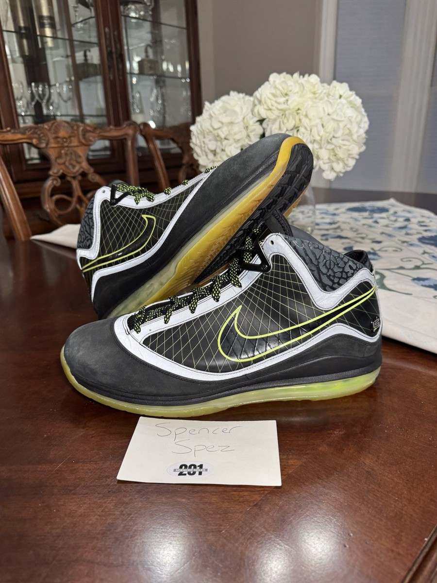 Nike Lebron 7 VII 112 Sample Friends & Family DJ Clark Kent