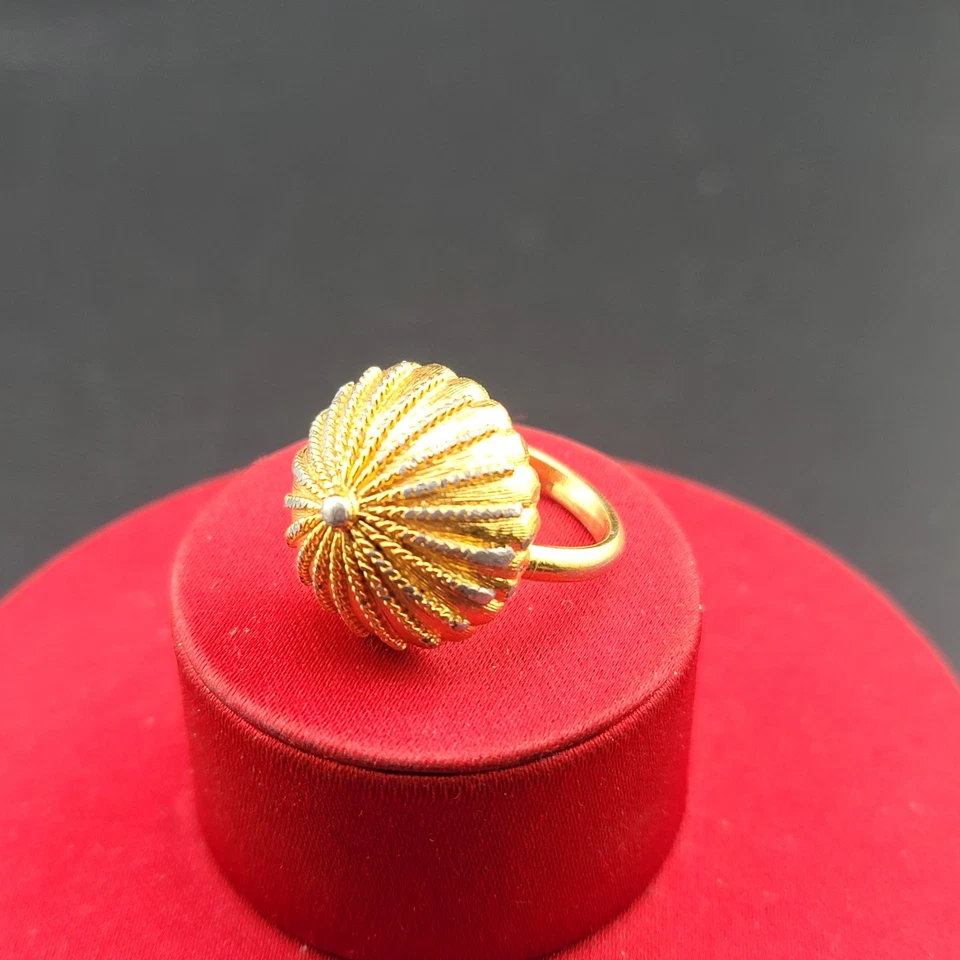 De Colección Talla 5 Anillo MONET Concha Hinchada Dólar de Arena Flor Cúpula Diseñador Moda Joyería  Foto 3 de 4