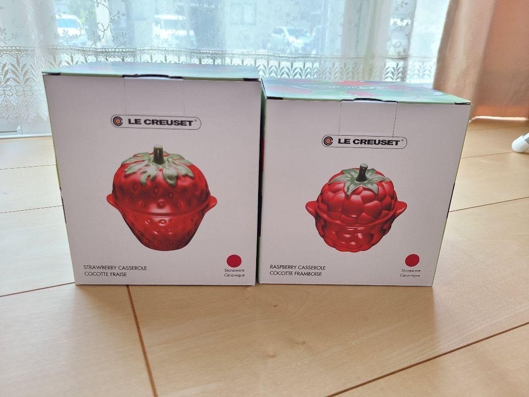 Le Creuset Fresa y Frambuesa conjunto de 2 mini Cocotte fruta rara stonware