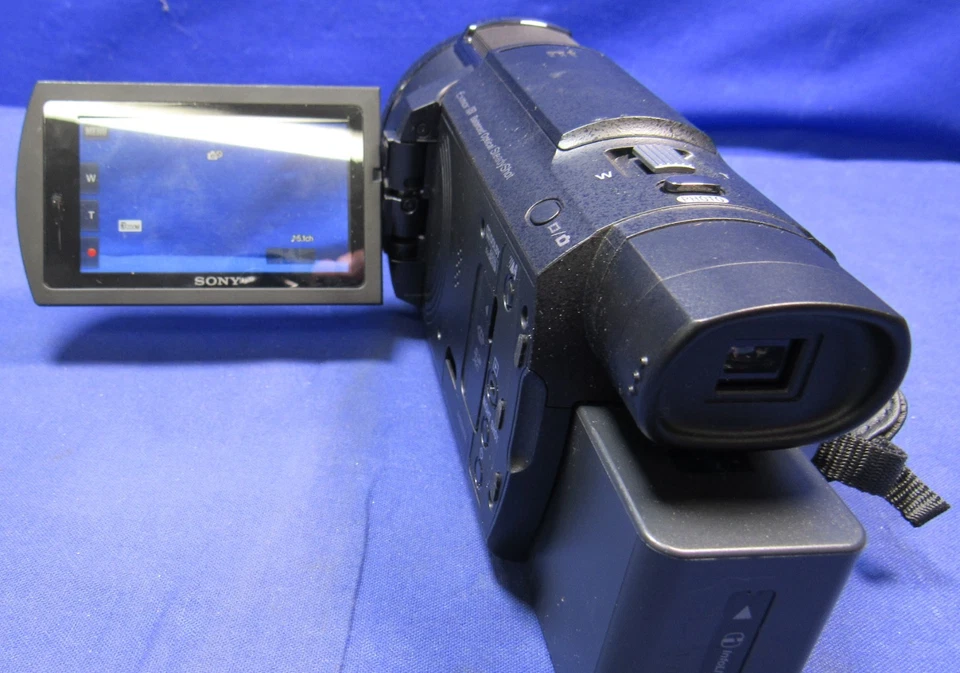 Sony FDR-AX43 UHD 4K Handycam Camcorder - Image 2 of 4