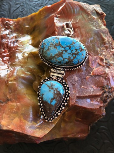 Turquoise Dangle Arrow Pendant 2.5" Rope Bezel Design Artisan Southwest - Picture 2 of 3