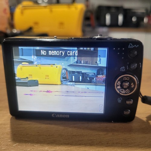 Canon PowerShot Digital ELPH SD750 Digital IXUS 75 7.1MP Digital