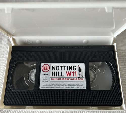 Lightly Watched Notting Hill VHS Video - Picture 3 of 3