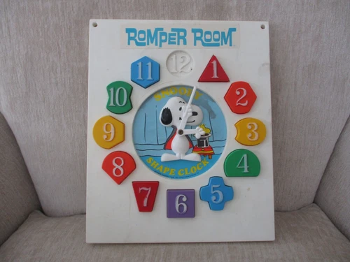Vintage Peanuts Snoopy Shape Clock Hasbro Romper Room Preschool, missing #12