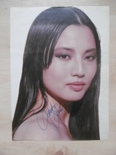 Tamlyn Tomita Autogramm signed A4 Magazinbild 
