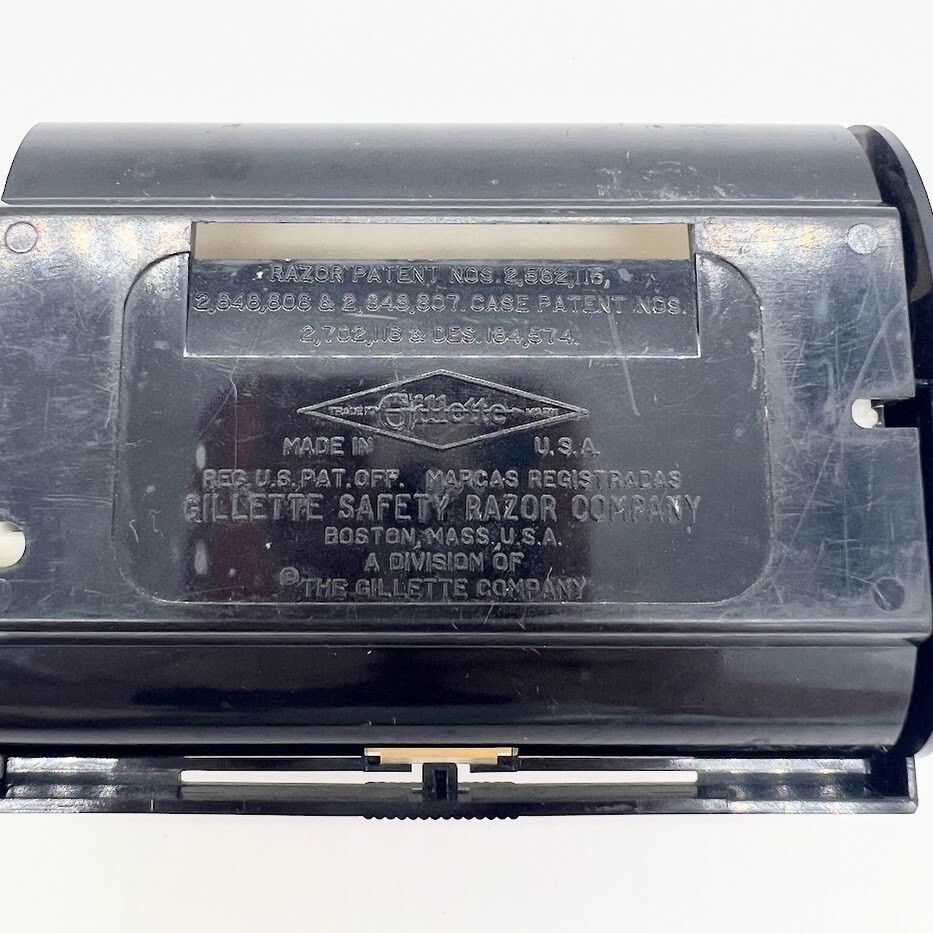 1960 Gillette Adjustable Fatboy Safety Razor Set in Case With Blade Dispenser