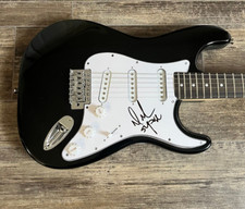 * MARK MCGRATH * signed electric guitar * SUGAR RAY * 1 * MARK MCGRATH * signed electric guitar * SUGAR RAY * 1