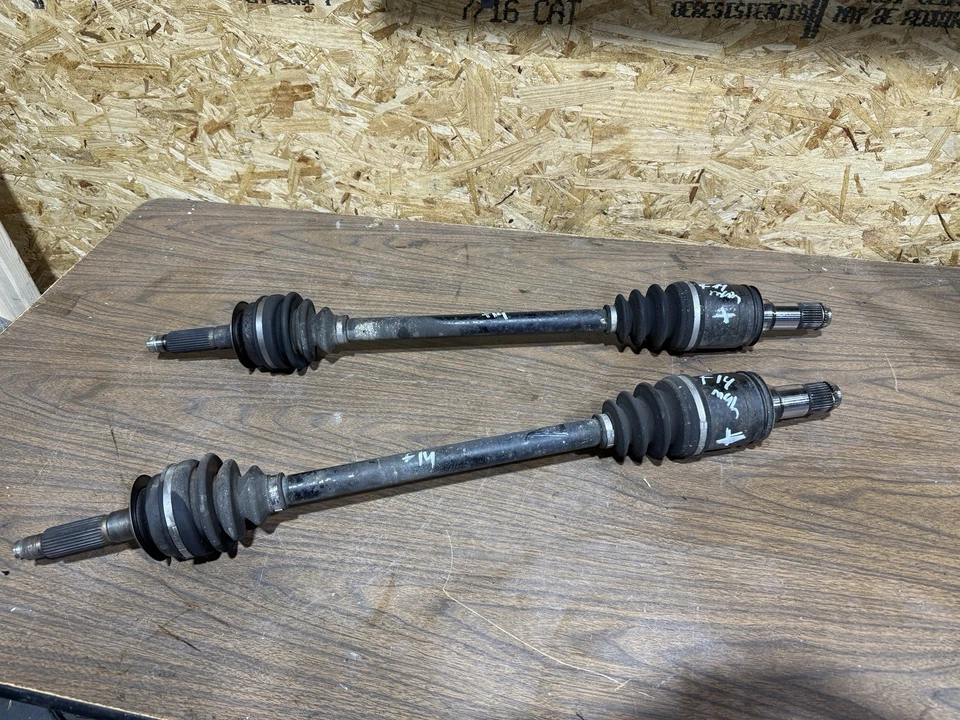 SUBARU BRZ SCION FRS 2013-2016 JUEGO DE EJES DE EJE TRASERO CV 87 k OEM Foto 2 de 4