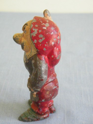 Vintage Metal Lincoln Log Walt Disney Snow White Dwarf Grumpy Figure 3-1/2" tall - Picture 5 of 8
