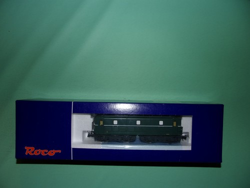 ROCO locomotive électrique BB300 63649 NEUF et RARE