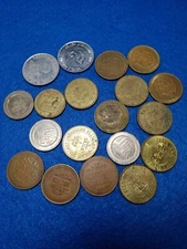 Collection of arcade game amusement tokens good time fun for all, Tilt, horsesho