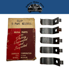 New Old Stock Hub Cap Spring Clip Set Of 5 For 1936-1942 Mopar Models 632801 New Old Stock Hub Cap Spring Clip Set Of 5 For 1936-1942 Mopar Models 632801