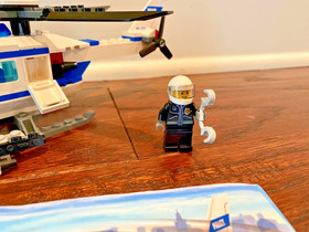 LEGO Lego City - Police Helicopter 7741 Complete With Instructions.