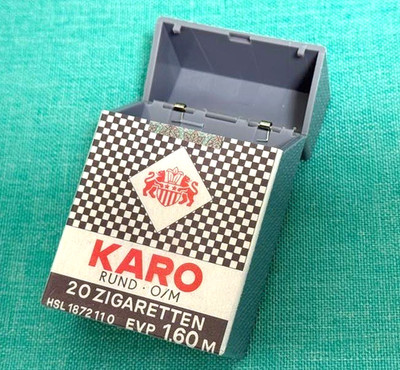 GDR Check Cigarette Box Tobacco Ostalgia Sign Party Retro Club Jewel Duet, NVA