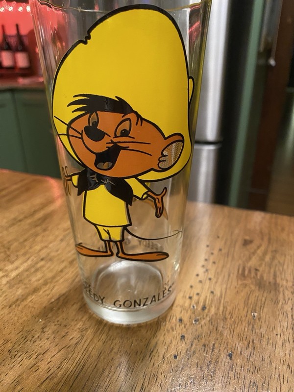 Vintage 1973 PEPSI Looney Tunes SPEEDY GONZALES Collectors Series Glass GUC