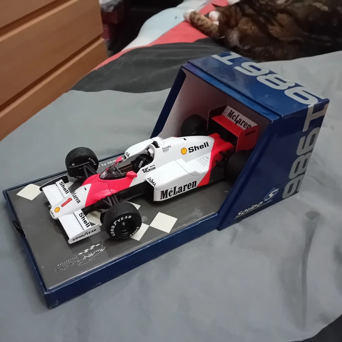 Figurine 1/18 Alain Prost - F1 1986 - Résine Non Peinte - GP Replicas - Neuf