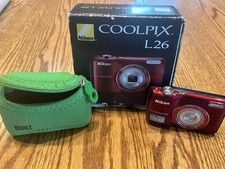 Nikon COOLPIX L26 Red Digital Camera w/ Box, Manuals, CD s TESTED Includes Case