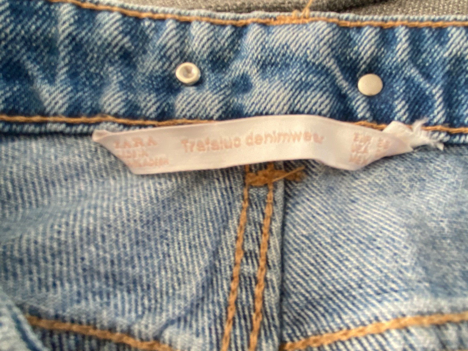 Zara Trafaluc Denimwear Woman's Jeans Size 4 NEW