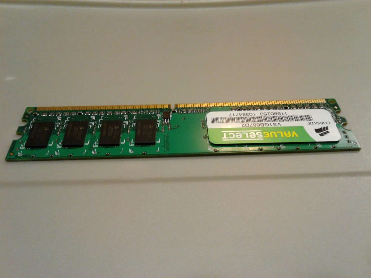 Corsair 1GB DDR2 PC2 5300 (VS1GB667D2) Desktop Memory / RAM | eBay