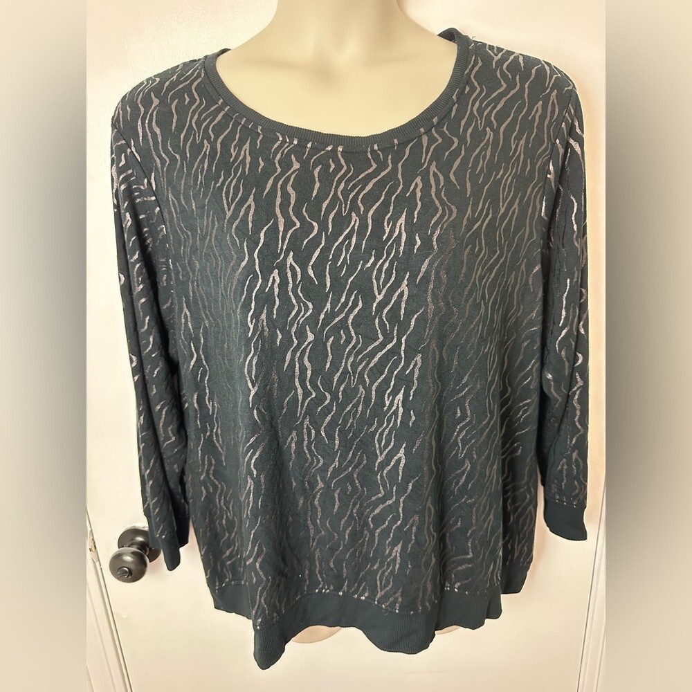 Jane + Delancey  1X Sweater  Super Soft Jersey Knit Zebra Lined Shimmer #1652