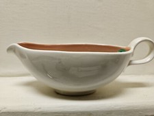 Gorgeous Ceramic Gravy Boat / New unused / 9" / Unbranded / White Tan