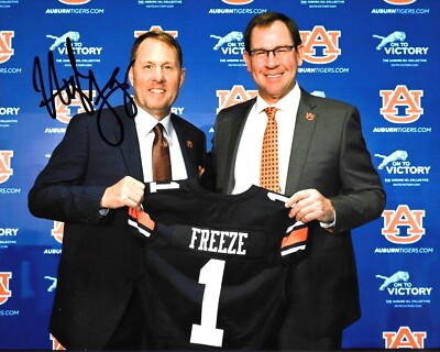 HUGH FREEZE HAND SIGNED AUBURN TIGERS 8X10 PHOTO W/COA