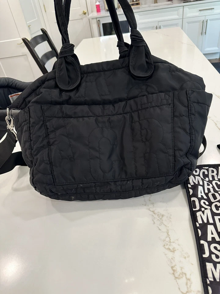 Bolsa de pañales acolchada negra Marc Jacob’s Foto 3 de 4