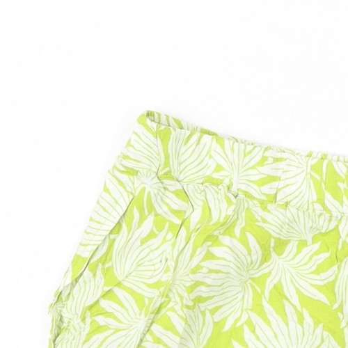 Uniqlo Womens Green Floral Viscose Blend Bermuda Shorts Size M Reg Pull On - Picture 3 of 12