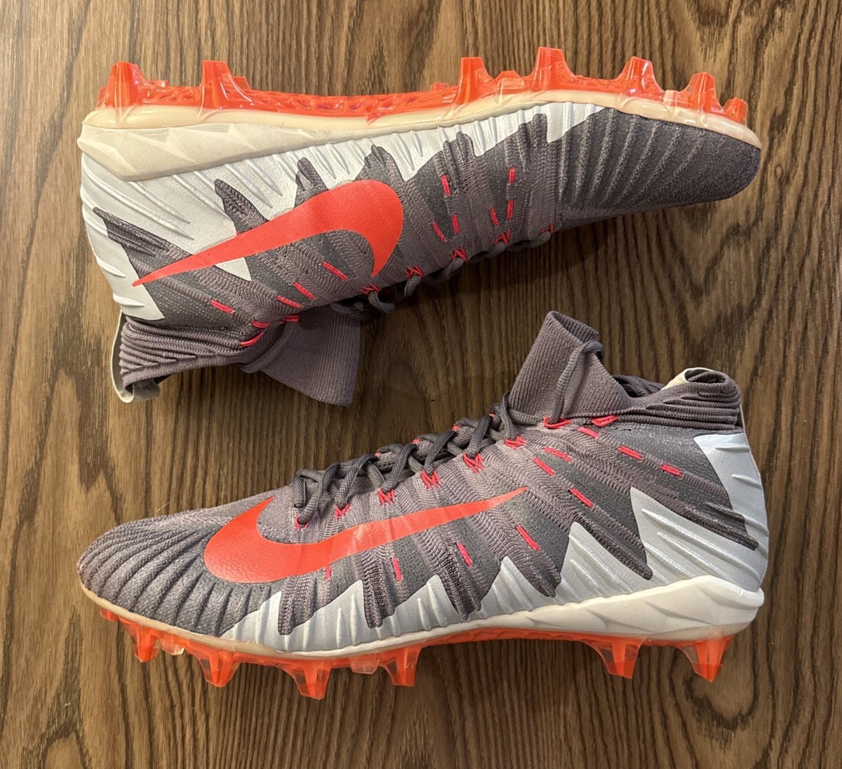 Size 14 Nike Alpha Menace Elite Football Cleats Gray/Red 