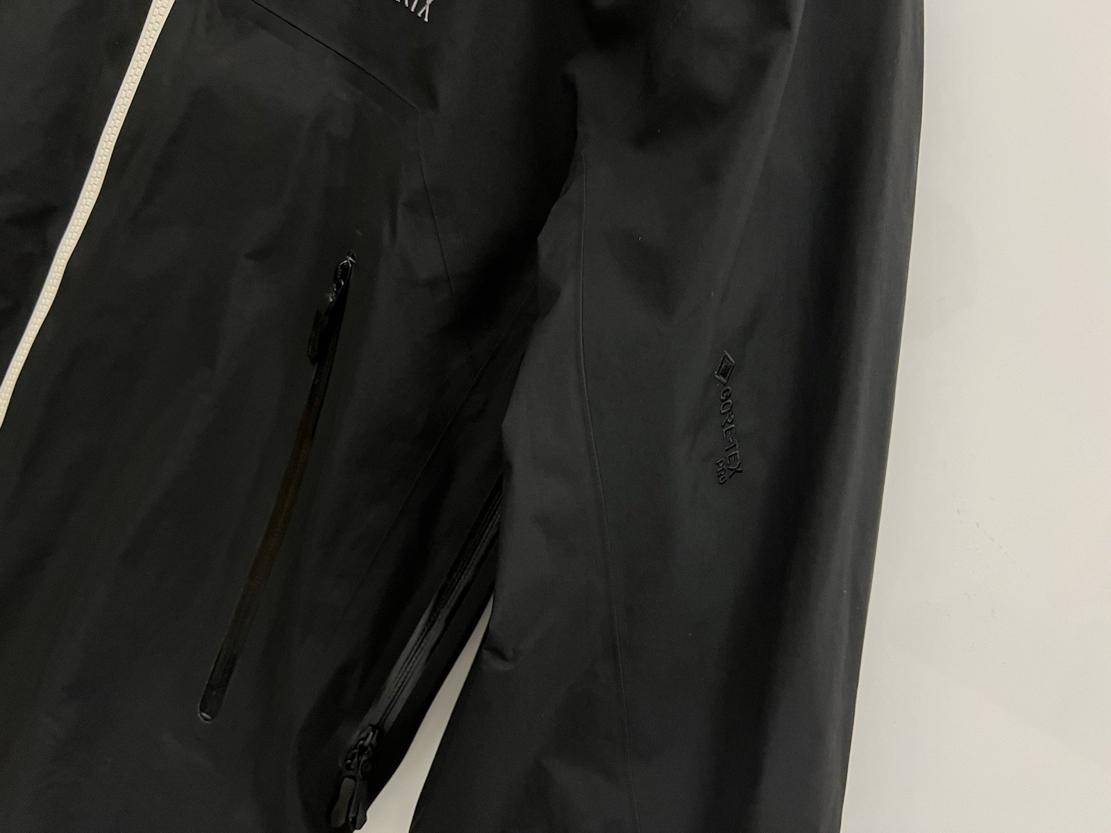 ARC'TERYX Arc’teryx Beta AR Giacca Nera Uomo M Medium Gore Tex Pro