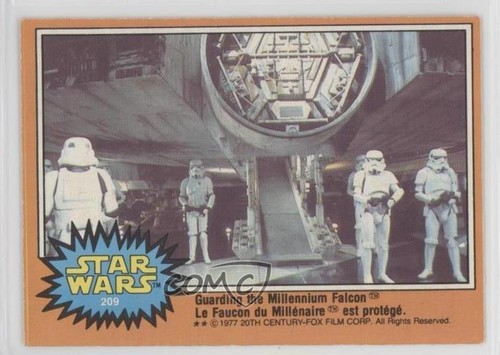 1977 OPC Star Wars #209 Guarding the Millennium Falcon