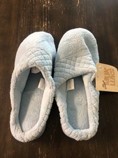 New NWT Muk Luks Size L 9-10 Women  s Blue Slippers Memory Foam
