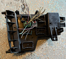 2003-2005 Dodge Ram 1500 2500 3500 Fuse box T...