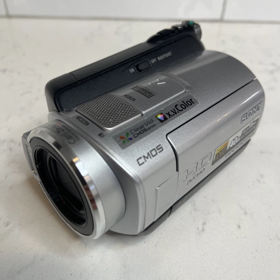 Sony HandyCam HDR-SR5 HDD Camcorder 80X Zoom + Night Shot WORK but w FLAW *READ - Image 2 of 4