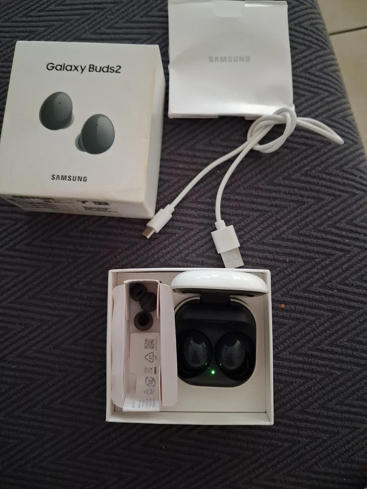 Samsung Galaxy Buds+, photo 2 sur 2