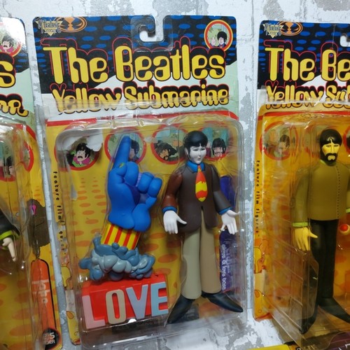BEATLES YELLOW SUBMARINE SET All 4 Action Figures + Record, VHS, DVD, & Cassette - Picture 3 of 24