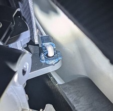 Honda Acty Front Door Handle Clips (Pair)