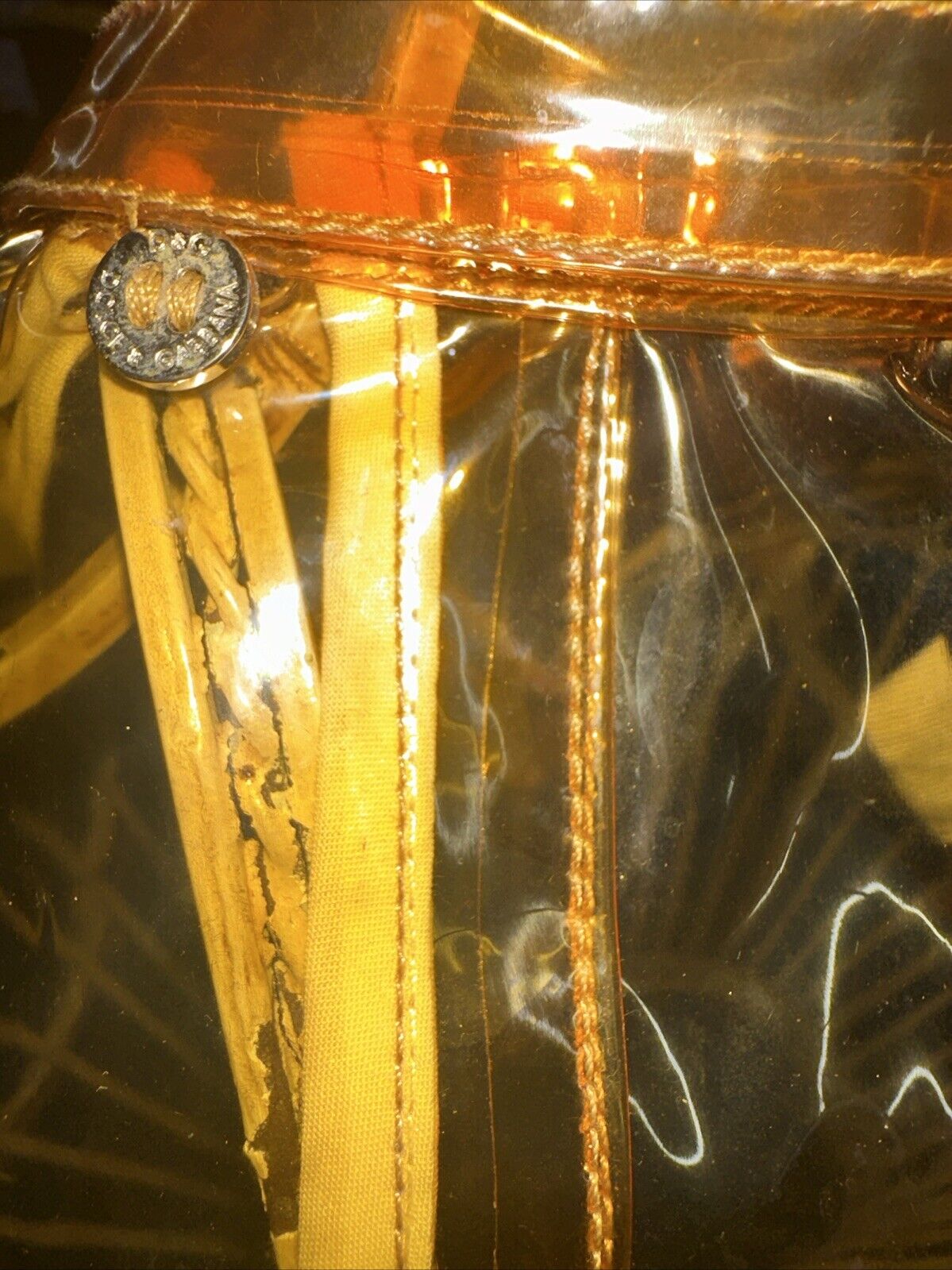 Foto 11 di 24