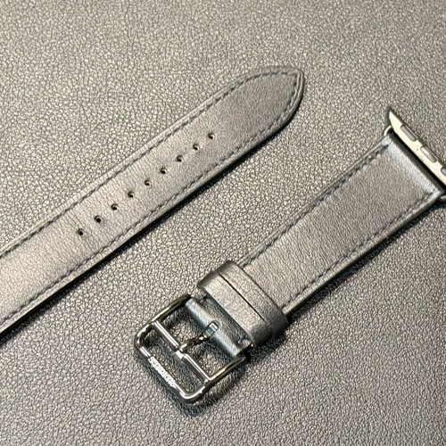 Apple Watch Hermès Double Tour Black Swift Leather Band 42mm,41mm,40mm Excellent - Photo 5 sur 6