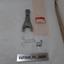 Honda OEM ACURA Clutch Release Fork & Spring 22835-P80-000 22821-P80-010 Set