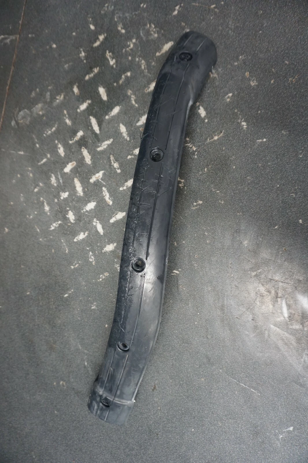 1997-1998 Yamaha OEM RH Right Gunwale Bumper Stern Freshwater WaveRunner GP 1200