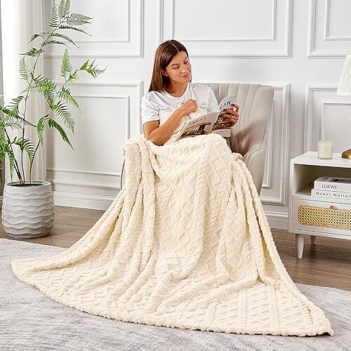 Edednleaf Sherpa Fleece Throw Blanket with Stylish 70"x80" Blanket